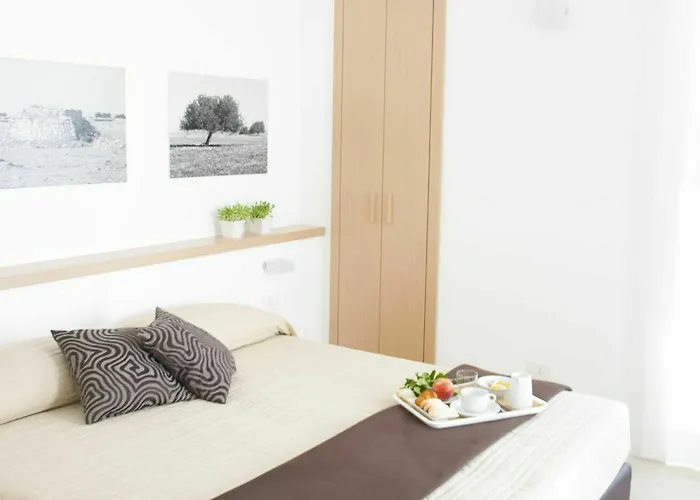 Le Stanze Del Sole فندق مبيت وإفطار